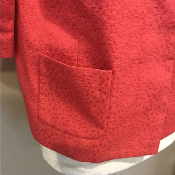Ann Taylor Loft Salmon Jacket. Size 8 - Picture 3 of 5